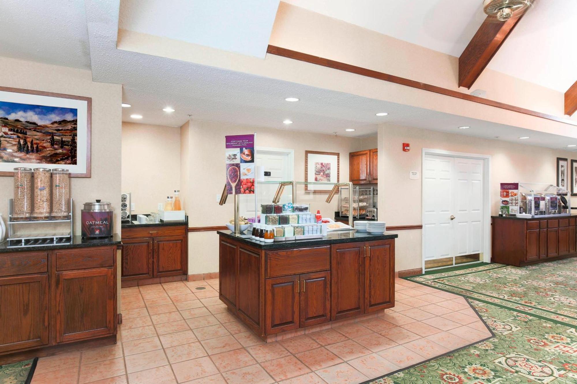 By Marriott South Hotel