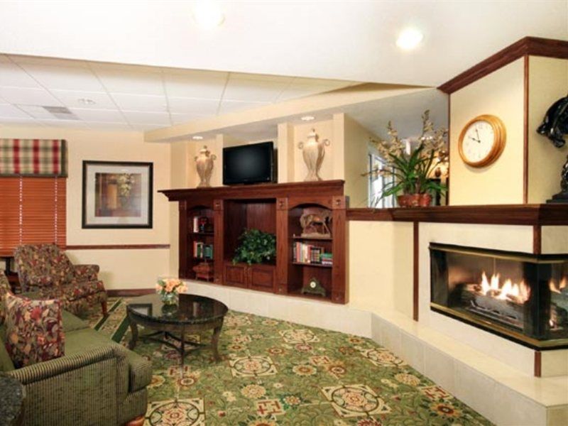 Hotel By Marriott South 3*